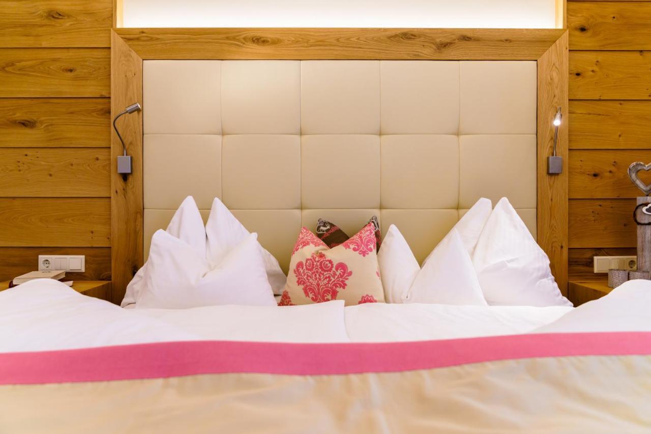 Hotel Fischerwirt Natur Waldspa Faistenau Ngoại thất bức ảnh